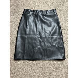 Women’s Size Small Miss Selfie Faux Leather Pencil Skirt